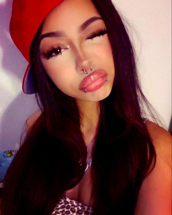 twodollie instagram image archive image
