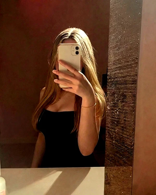 celina.fhl instagram image archive image