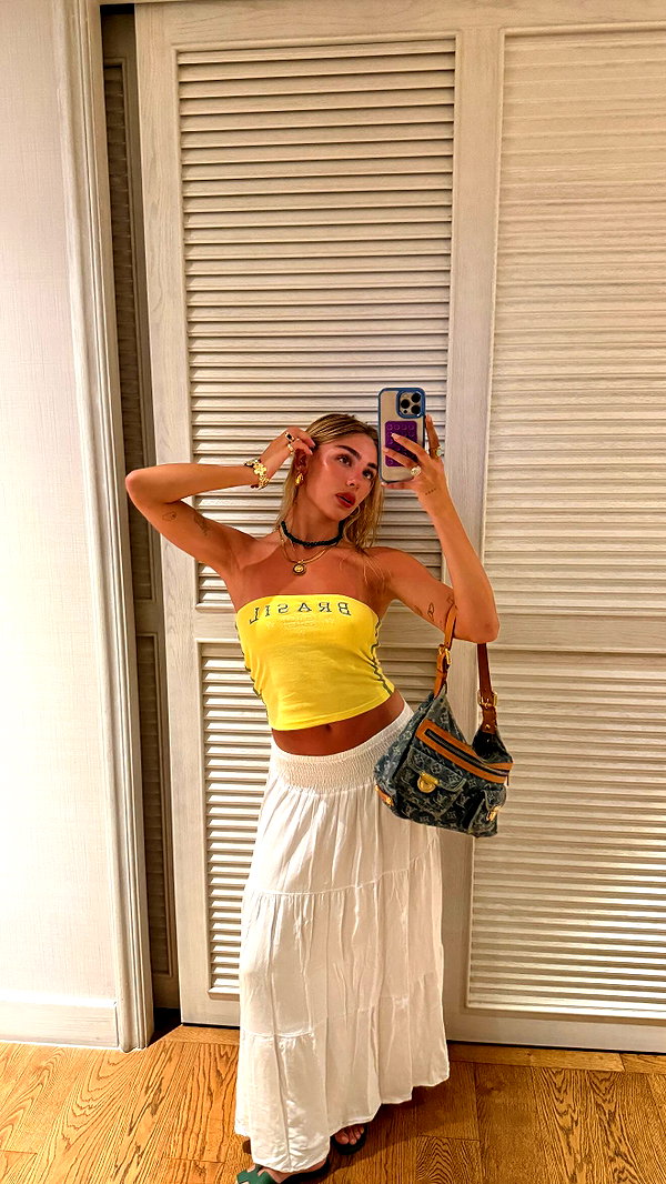 maya.keyy instagram image archive image