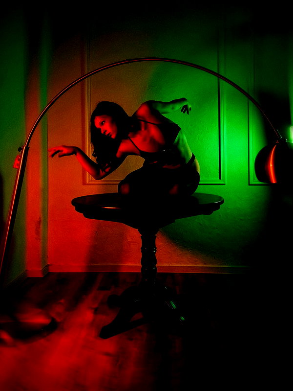 suspiria.em instagram image archive image