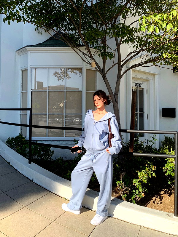 daxbin instagram image archive image