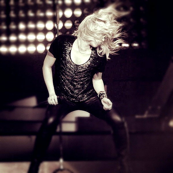 shakira instagram image archive image
