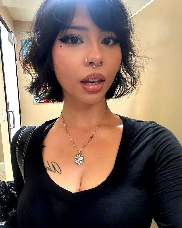 shay.la__ instagram image archive image