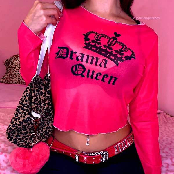 cyberangelz.shop instagram image archive image