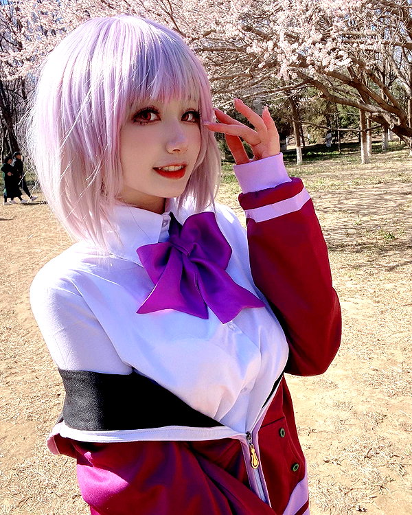 xier_cos instagram image archive image