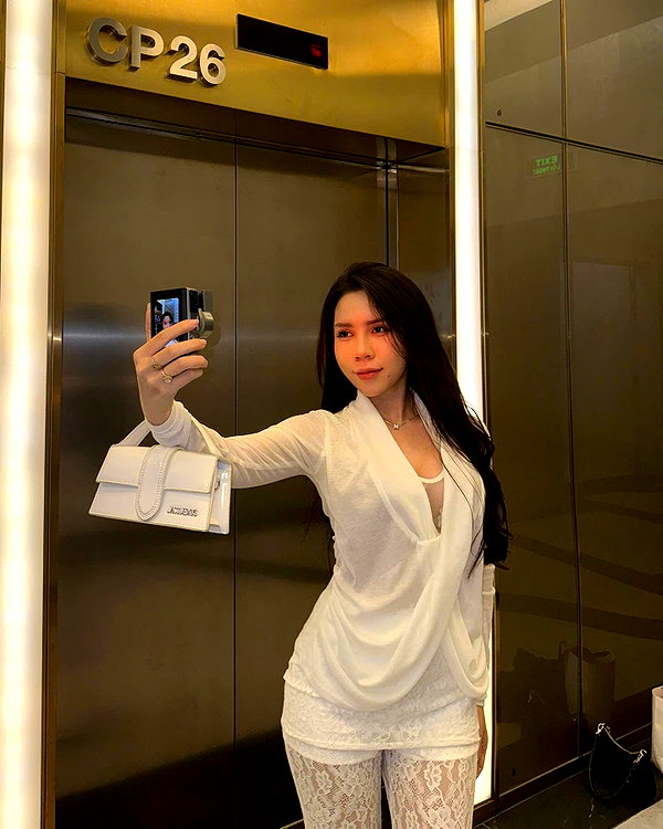 lyhythuedoxinh instagram image archive image