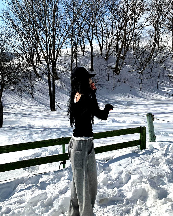 daxbin instagram image archive image