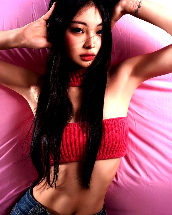 ll.lu1s instagram image archive image
