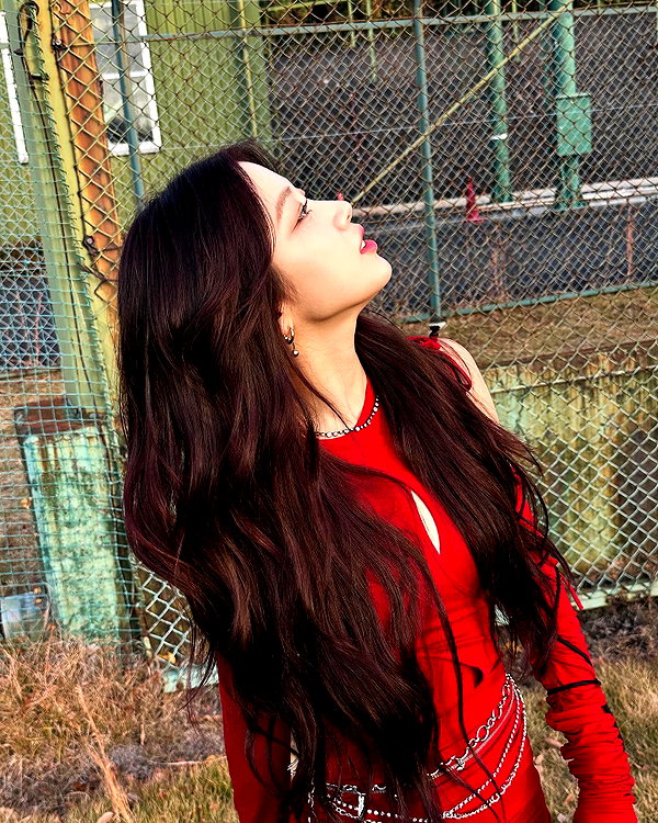 zuhazana instagram image archive image