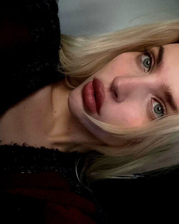 anya4everr instagram image archive image