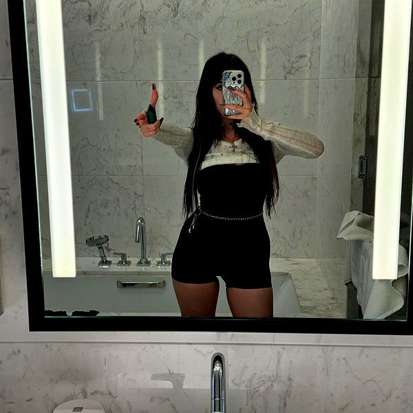 itsnokiiia instagram image archive image