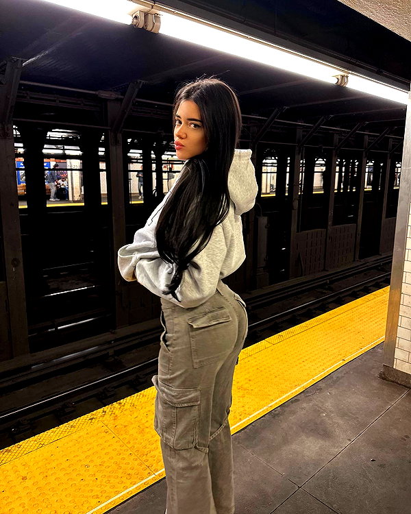 vanessa.rhd instagram image archive image
