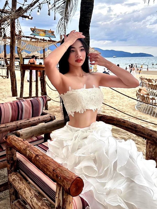 lyhythuedoxinh instagram image archive image