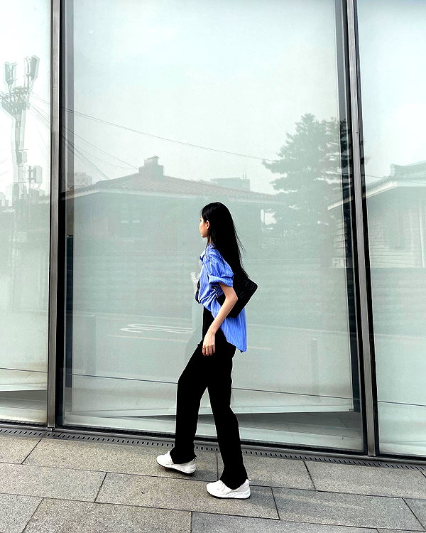 daxbin instagram image archive image