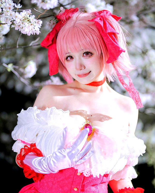 xier_cos instagram image archive image