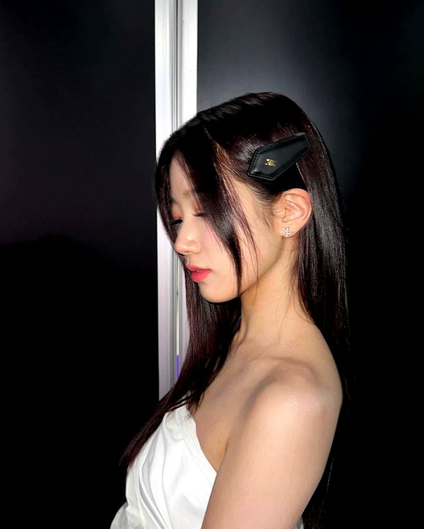 zuhazana instagram image archive image