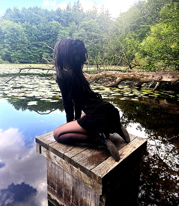 lucin4te instagram image archive image