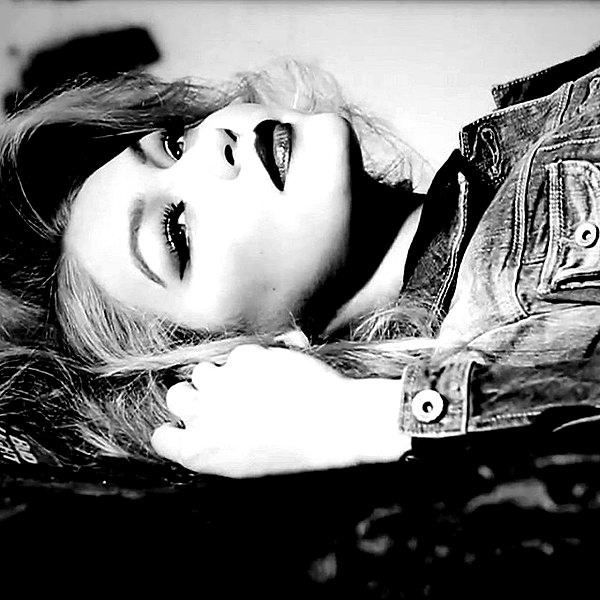 gigihadid instagram image archive image