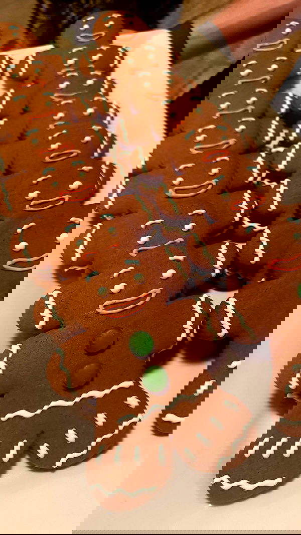 sydney_sweeney image ~ Altpins