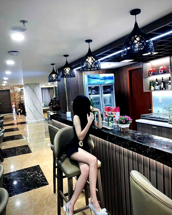 lyhythuedoxinh instagram image archive image