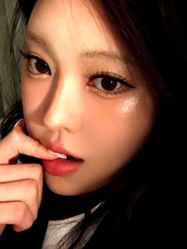 daxbin instagram image archive image