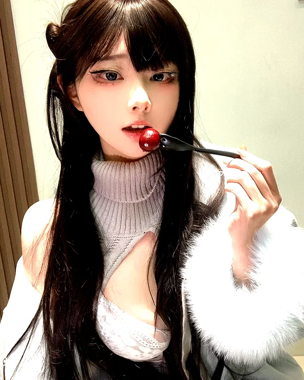 yingyinng_ instagram image archive image