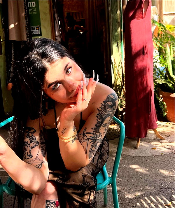 evasela__ instagram image archive image