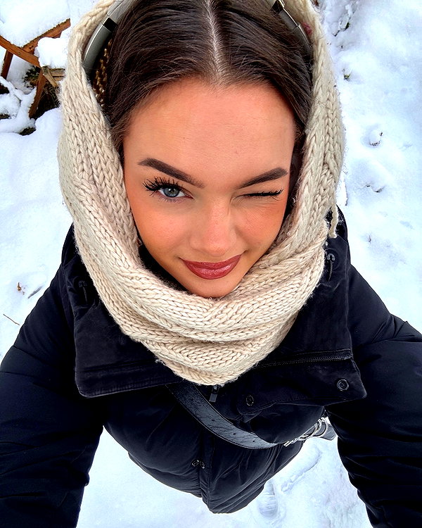 emmaaurora instagram image archive image