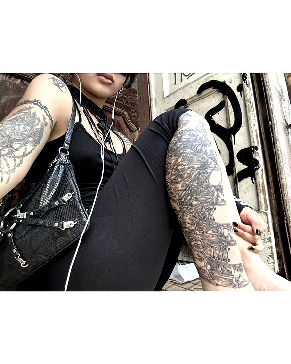 biohazard.g1rl instagram image archive image