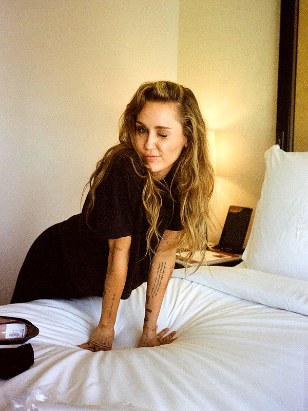 mileycyrus instagram image archive image