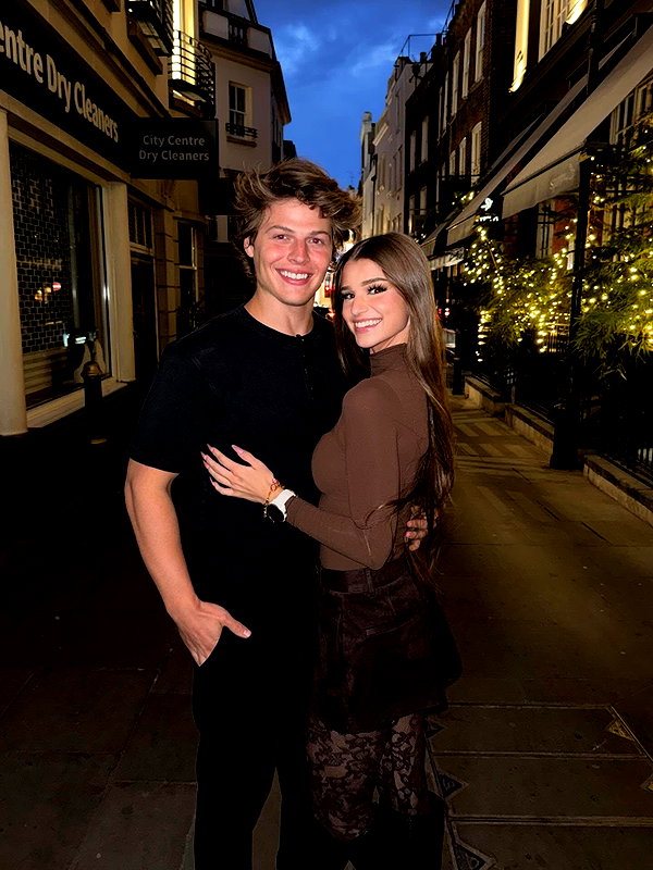 brookemonk instagram image archive image
