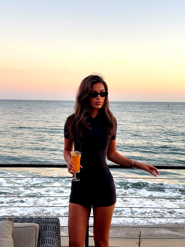 oliviaphillipps instagram image archive image