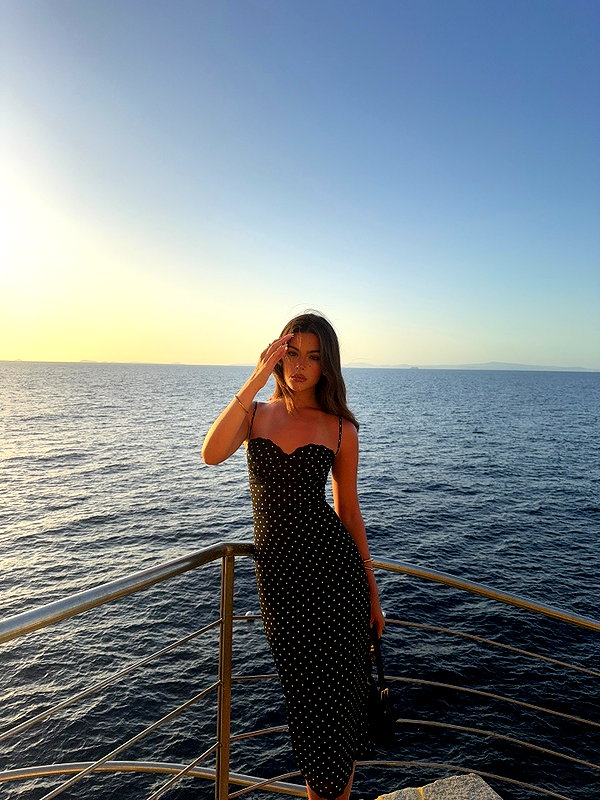 oliviaphillipps instagram image archive image