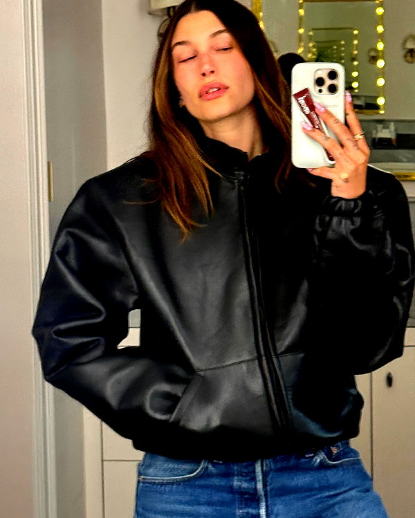 haileybieber instagram image archive image