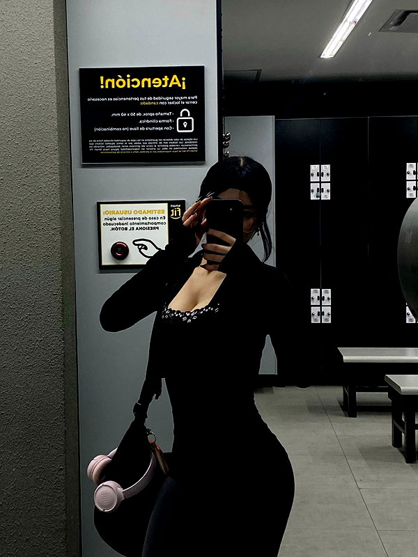 sulisssx instagram image archive image