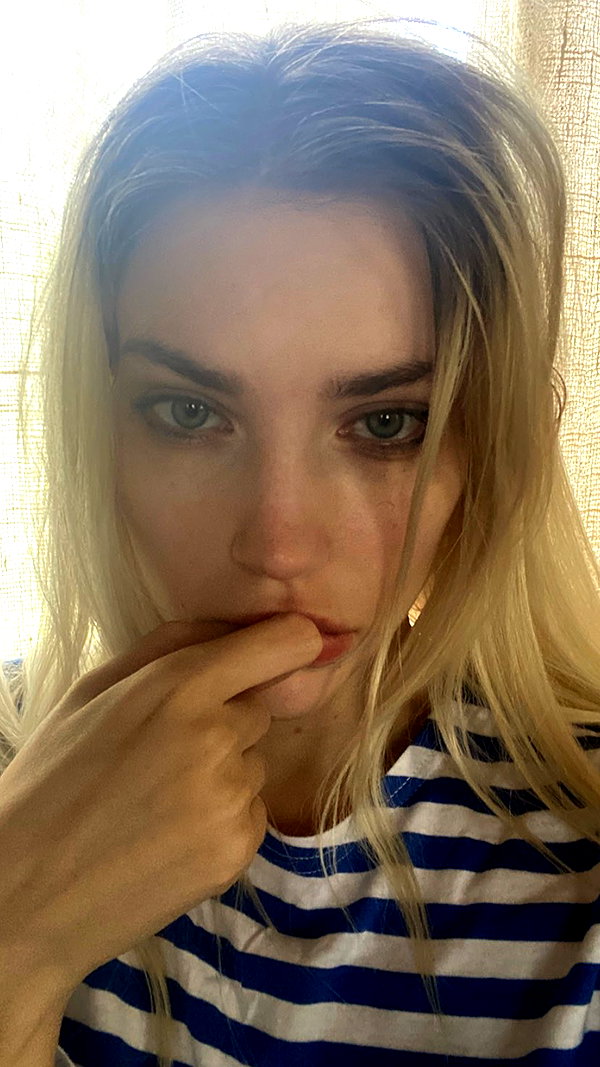 alien.hanna instagram image archive image