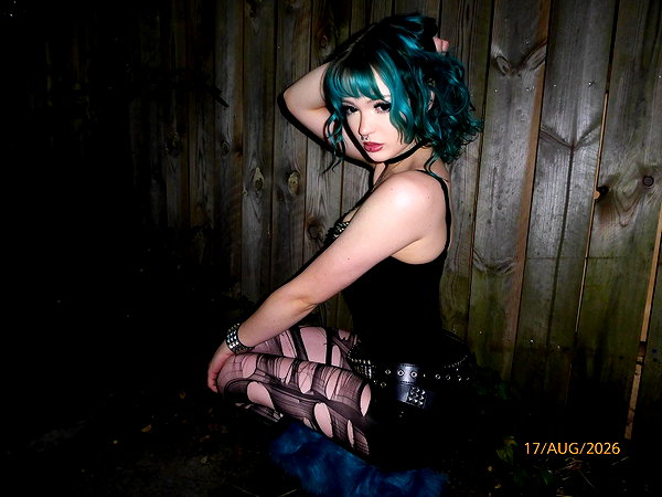 cyber.st4rz instagram image archive image