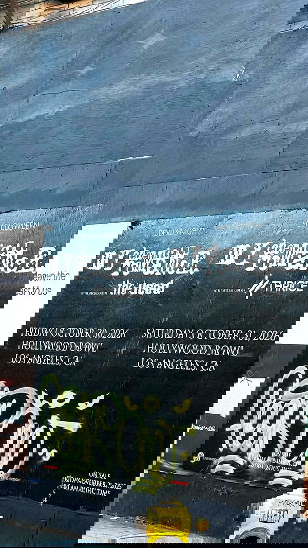 zommmbri zommmbri archive image