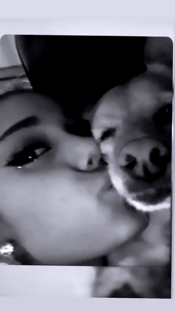 arianagrande instagram image archive image