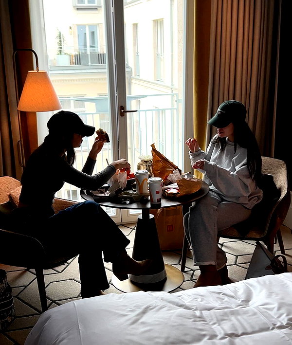 zoeliss instagram image archive image