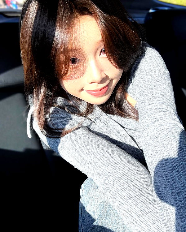 e.shao_417 instagram image archive image