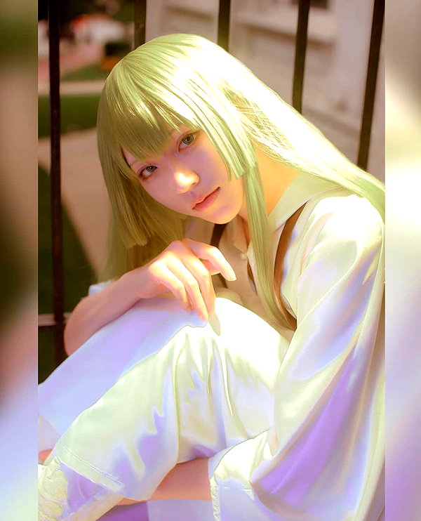 muze instagram image archive image