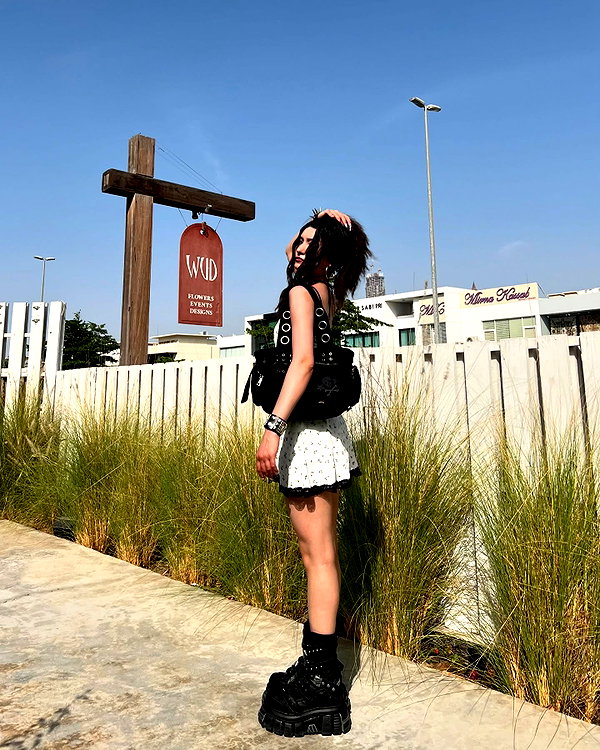 zarinamartinna instagram image archive image