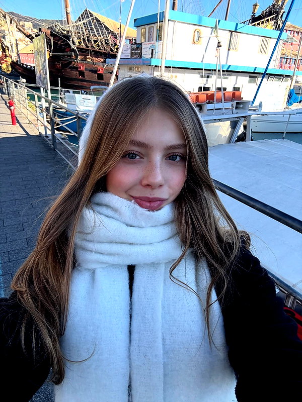 mishel_d_ instagram image archive image
