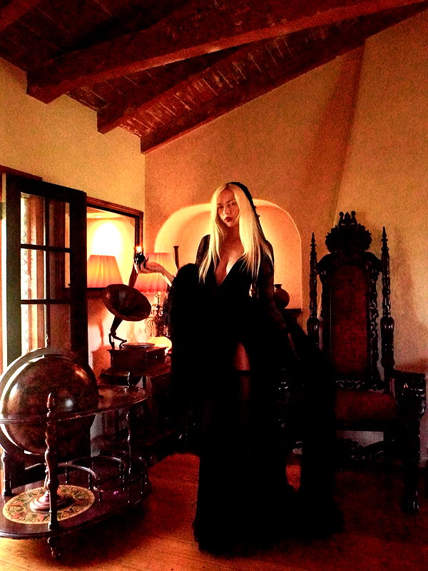 amellliiaa instagram image archive image
