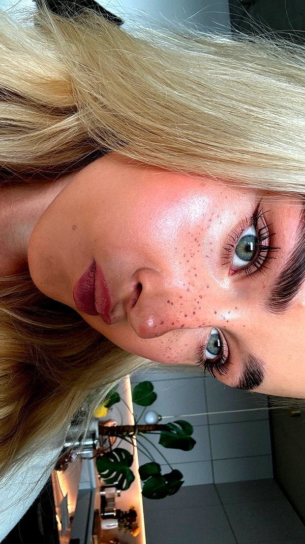 lilih instagram image archive image