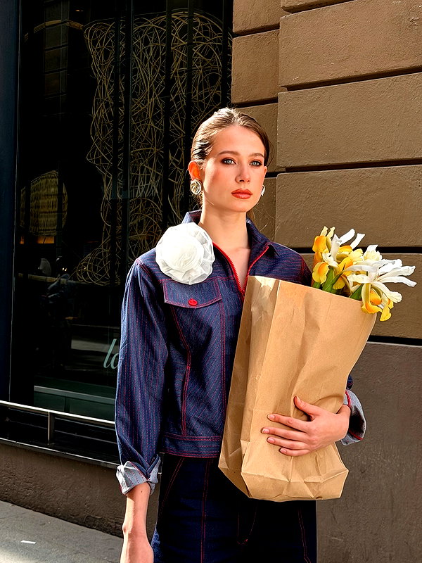 katerina.urasova instagram image archive image