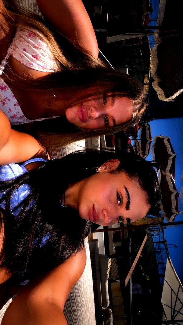 shani_shved instagram image archive image