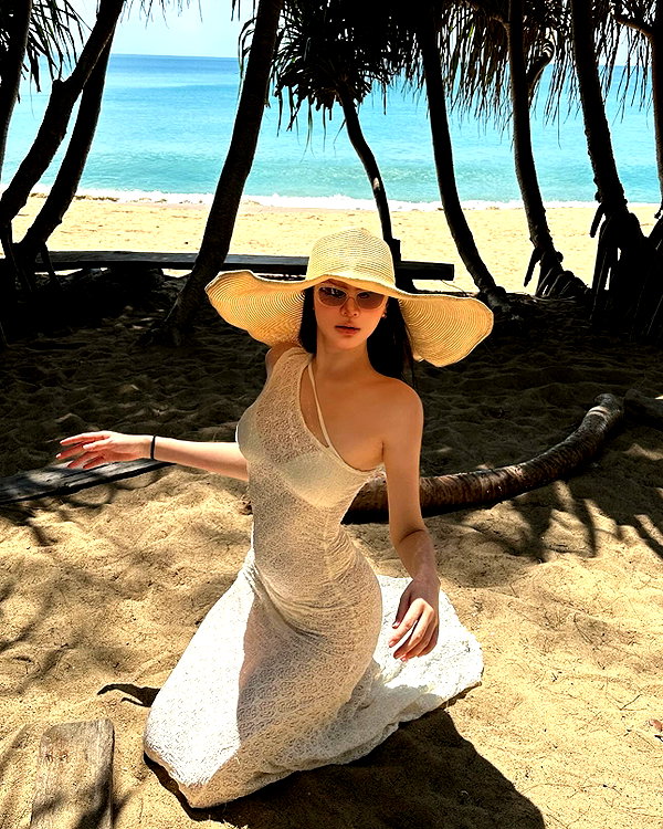 fair_mua instagram image archive image