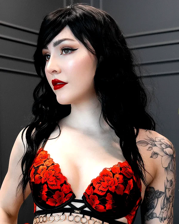 luxlo.xo instagram image archive image